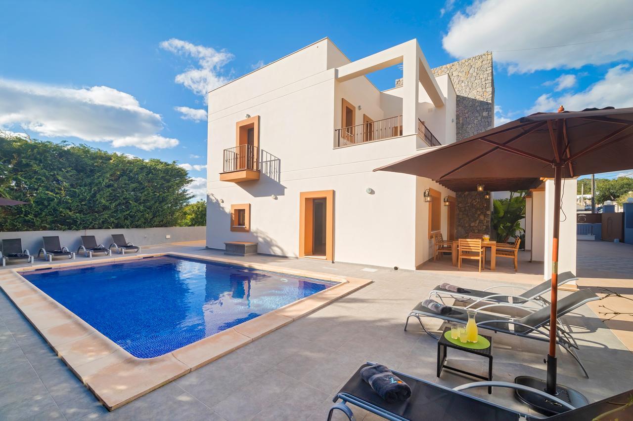 Villa Alexandra Talamanca  Exteriér fotografie